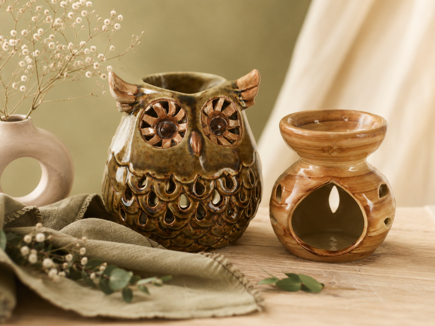 The Quiet Theatre of Scent