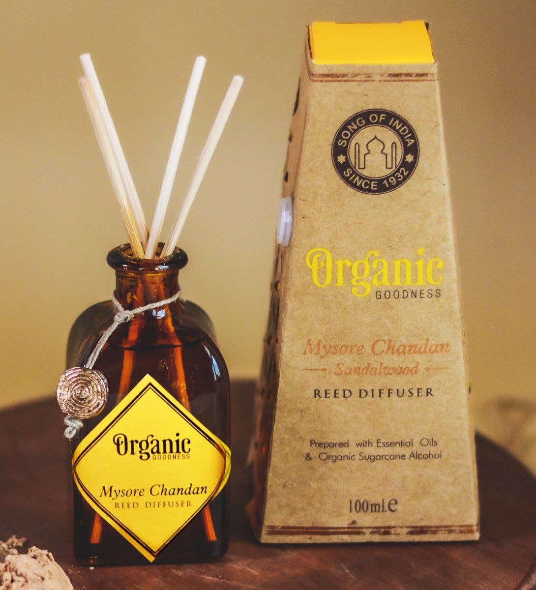 Mysore Chandan - Sandalwood Reed Diffuser by Song of India — diffuser packaging and label detail
